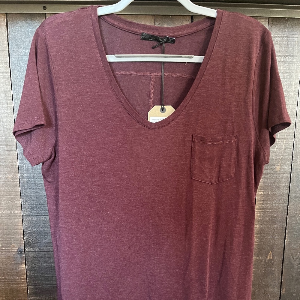 PrAna Foundation Short Sleeve V-neck T Shirt Raisin/Heather Basic Casual Size XL